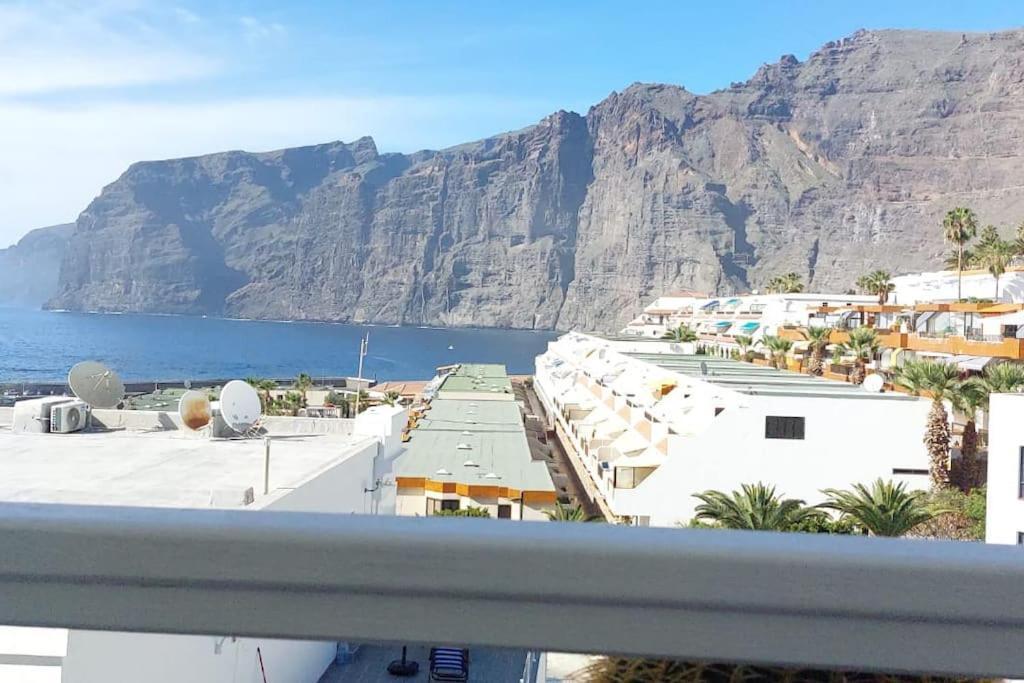 Vistas Sonadas Cerca Del Mar Acantilado de los Gigantes Exterior photo